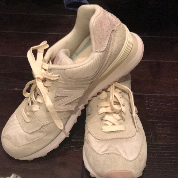 new balance 696 womens ivory